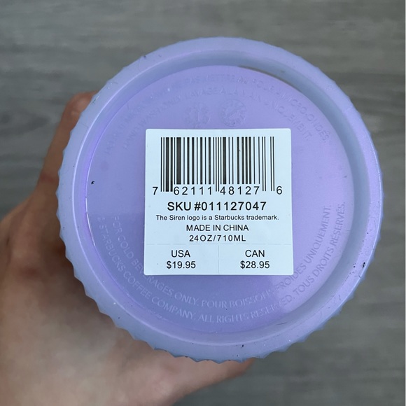 Starbucks Limited Ed Christmas 2021 Icy Lilac Tumbler and Matching Key Chain - Picture 2 of 3